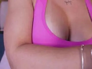 Camsoda Watch Live Sex Cams of emma-rossee