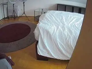 Camsoda Adult Webcam of voyeurcam-julmodels-whitebed-6