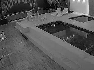 Camsoda Nude Webcam of voyeurcam-casa-salsa-gym
