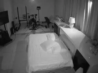 Camsoda Best Webcam of voyeurcam-jb-office-1