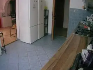 Camsoda Nude Webcam of voyeurcam-julmodels-kitchen