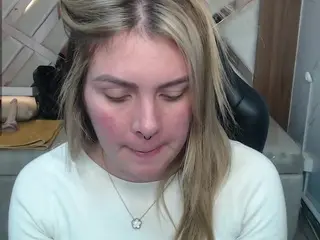 Camsoda Nude Webcam of paula-b