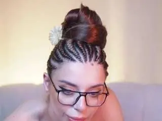 Camsoda Best Webcam of ariaplay