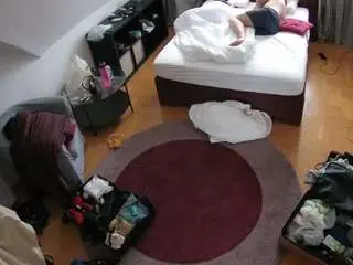 Camsoda Watch Live Sex Cams of voyeurcam-julmodels-whitebed-1