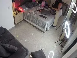 Camsoda Sex Chat of voyeurcam-casa-salsa-bedroom-11