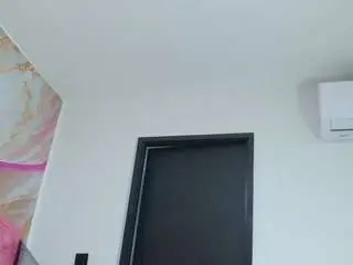 Camsoda Sex Cam of mg-celeste