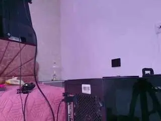 Camsoda Watch Live Sex Cams of gaby-leonnn