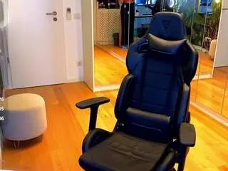 Camsoda Watch Live Sex Cams of mileysin1111