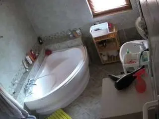Camsoda Live Porn of voyeurcam-julmodels-bath-1st-2