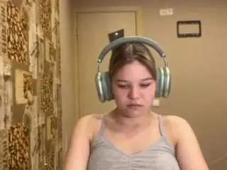 Camsoda Adult Video Chat of adrianpatterson