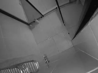 Camsoda Free Porn Cam of voyeurcam-jb-shower-2