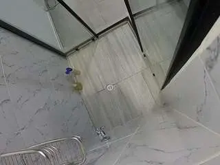 Camsoda Nude Webcam of voyeurcam-jb-shower-2