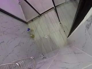 Camsoda Sex Cam of voyeurcam-jb-shower-2