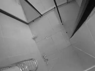 Camsoda Sex Cam of voyeurcam-jb-shower-2