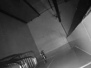 Camsoda Nude Webcam of voyeurcam-jb-shower-2