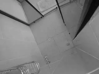 Camsoda Free Porn Cam of voyeurcam-jb-shower-2