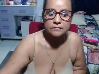 Camsoda Sex Cam of samy-mature