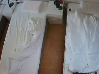 Camsoda Live Porn of voyeurcam-julmodels-bed-5