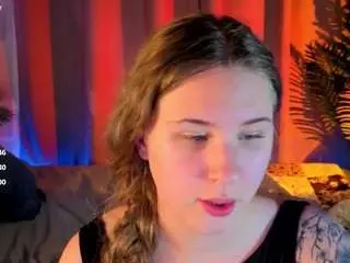 Camsoda Watch Live Sex Cams of elsiee-cuttiess