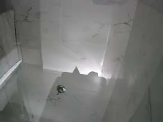 Camsoda Free Live Porn of voyeurcam-casa-salsa-bathroom-11