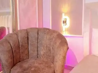 Camsoda Adult Video Chat of ariana-colleman