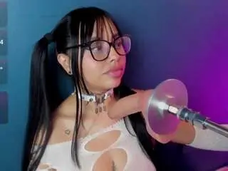 Camsoda Sex Chat of jena-nicols