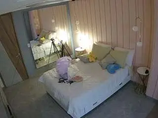 Camsoda Adult Webcams of voyeurcam-casa-salsa-bedroom-2