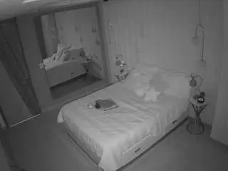Camsoda Watch Live Sex Cams of voyeurcam-casa-salsa-bedroom-2