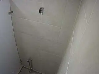 Camsoda Nude Webcam of voyeurcam-jb-shower-1