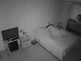 Camsoda Watch Live Sex Cams of voyeurcam-casa-salsa-bedroom-5