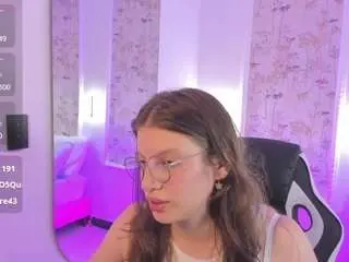 Camsoda Adult Video Chat of liiliie-petite