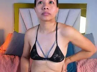 Camsoda Sex Cam of vahiolet-fuentes1