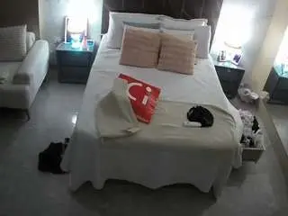 Camsoda Adult Video Chat of voyeurcam-casa-salsa-bedroom-3