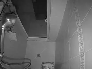 Camsoda Adult Webcam of voyeurcam-baileybase-shower