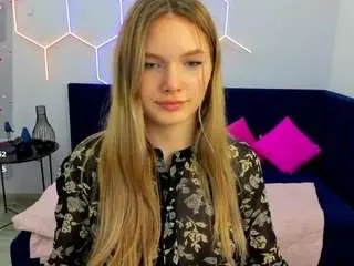 Camsoda Sex Chat of evelineamore