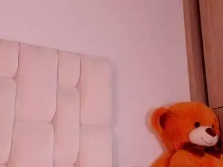 Camsoda Nude Webcam of kikievega