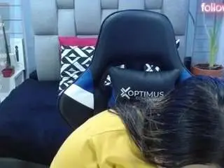 Camsoda Sex Chat of evelinzaens