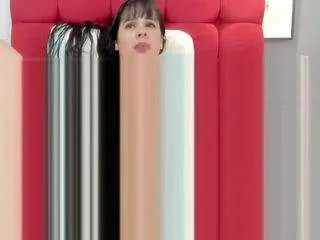 Camsoda Sex Cam of karoldorunch2