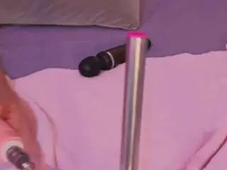Camsoda Free Porn Cam of pretty-johnson