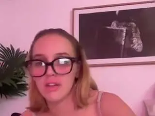 Camsoda Best Webcam of mummiaelegance