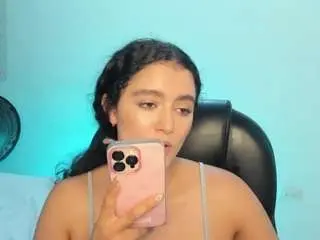 Camsoda Nude Webcam of odette-idony