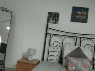 Camsoda Nude Webcam of roxytattoo