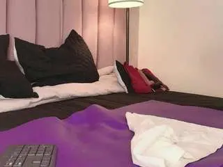 Camsoda Free Porn Cam of hallybans