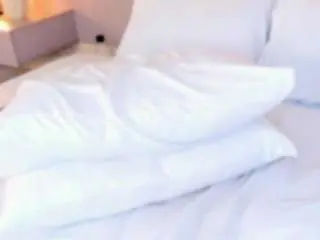 Camsoda Watch Live Sex Cams of emma-kitty