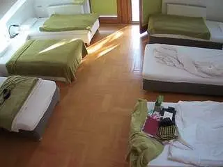 Camsoda Live Sex Cam of voyeurcam-julmodels-bed-6