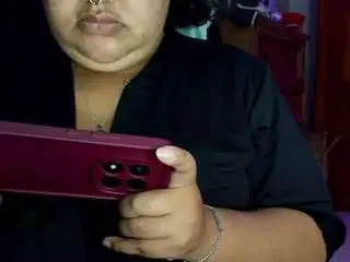 Camsoda Nude Webcam of xlatinastar