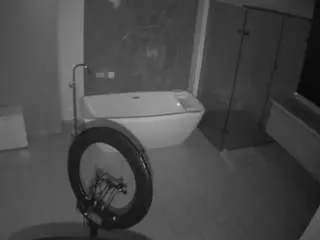 Camsoda Best Webcam of voyeurcam-casa-salsa-bathroom-4