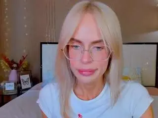 Camsoda Sex Cam of bellatip