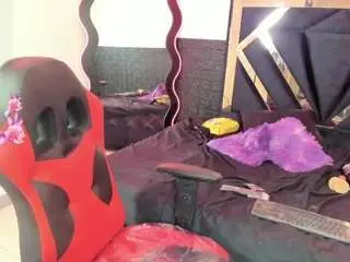 Camsoda Free Porn Cam of queenjen
