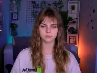 Camsoda Best Webcam of flora-ri
